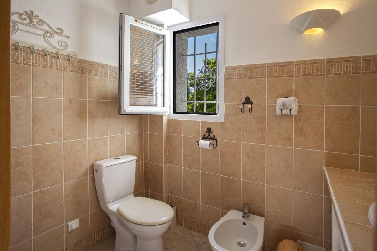 Casa L'Alivi Apartman Luri Kültér fotó