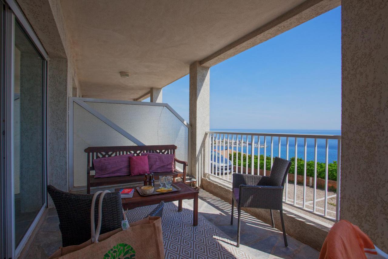 Casa L'Alivi Apartman Luri Kültér fotó